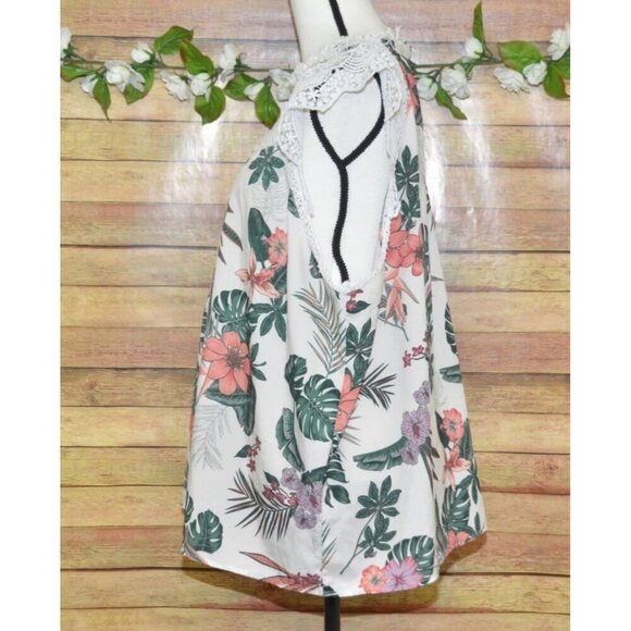 Shein Women's White Hawaiian Beach Blouse Top Plus Size 2X Sleeveless Lace Upper - Picture 6 of 12